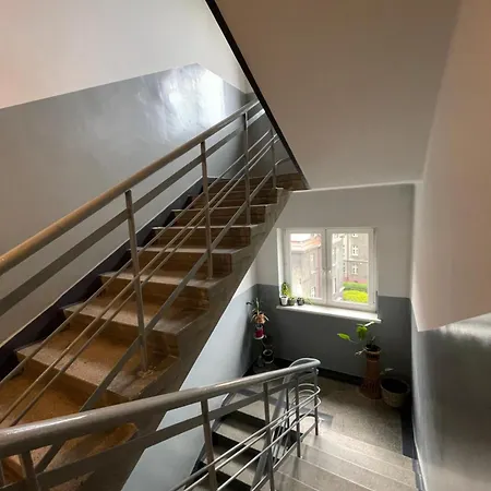 Modernist Center - Dabrowskiego Appartement